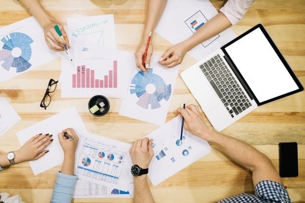 Top 8 Highest Paying Jobs in India – 2025